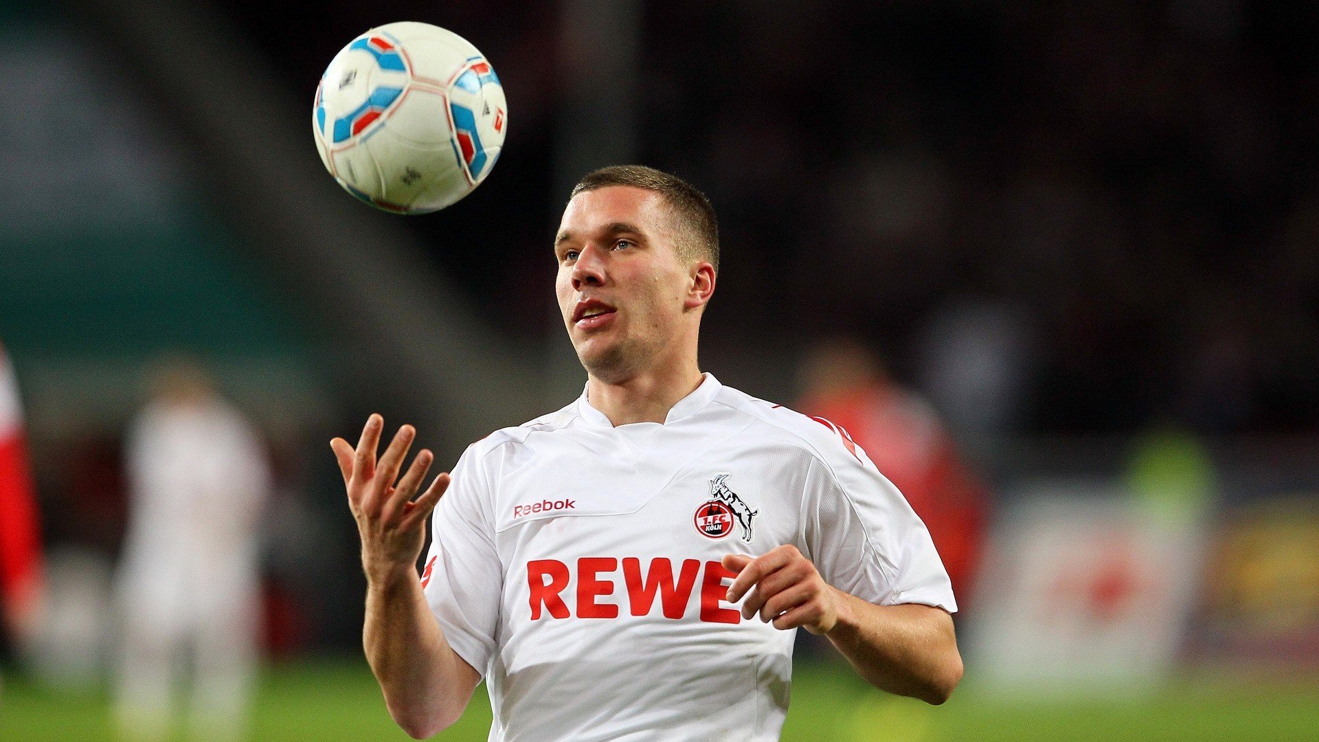 季后赛“精神股赛”盘点:谁最拼?