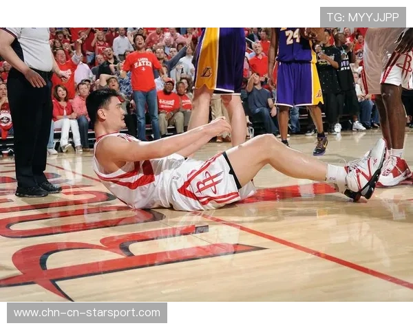 [球星集锦]姚明NBA生涯低位晃肩集锦回顾，姚明跳投走步